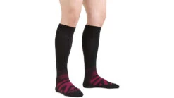 SummitStrider Gear -SummitStrider Gear opplanet darn tough rfl thermolite over the calf ultra lightweight ski sock womens black small 8029 black s darn av 1